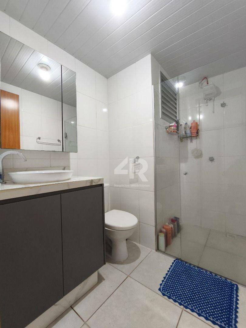 Apartamento à venda com 2 quartos, 67m² - Foto 8