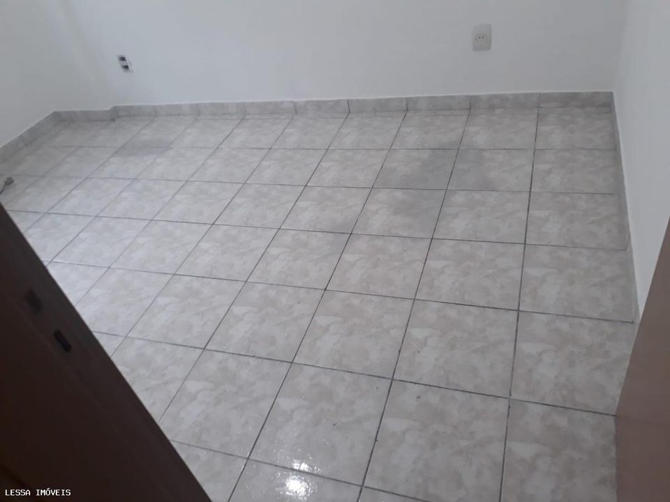 Apartamento à venda com 2 quartos, 63m² - Foto 3