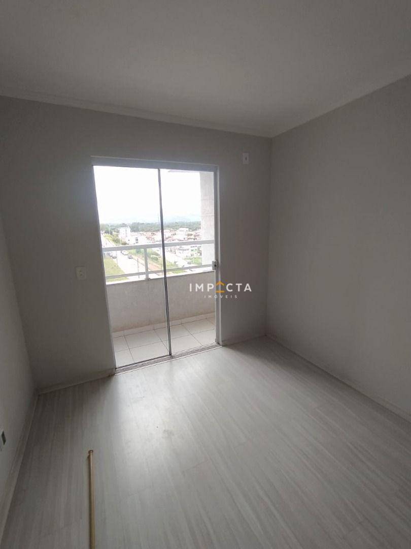 Apartamento à venda com 2 quartos, 65m² - Foto 5