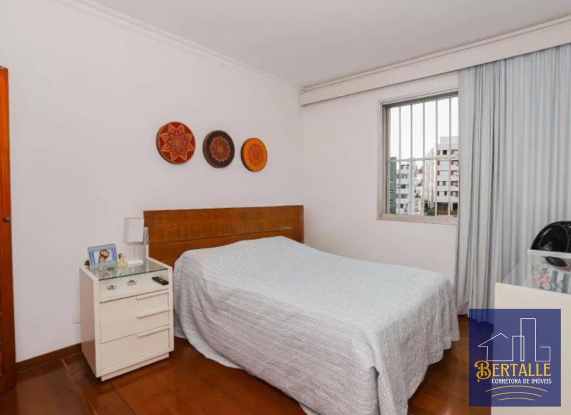 Apartamento à venda com 4 quartos, 180m² - Foto 12