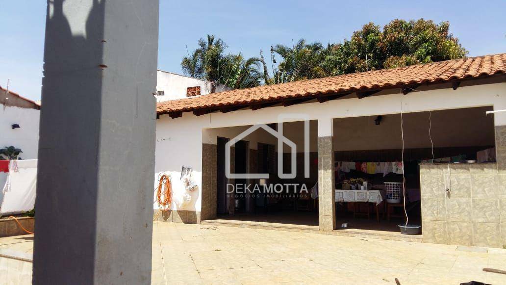 Casa à venda com 3 quartos, 236m² - Foto 6