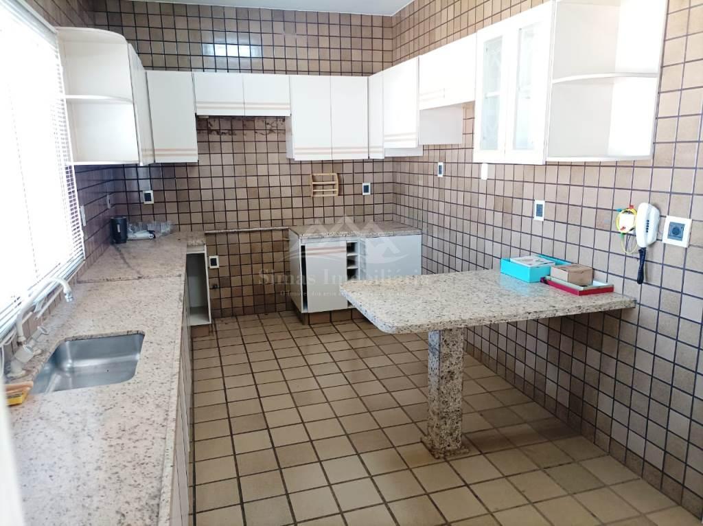 Apartamento à venda com 4 quartos, 204m² - Foto 26