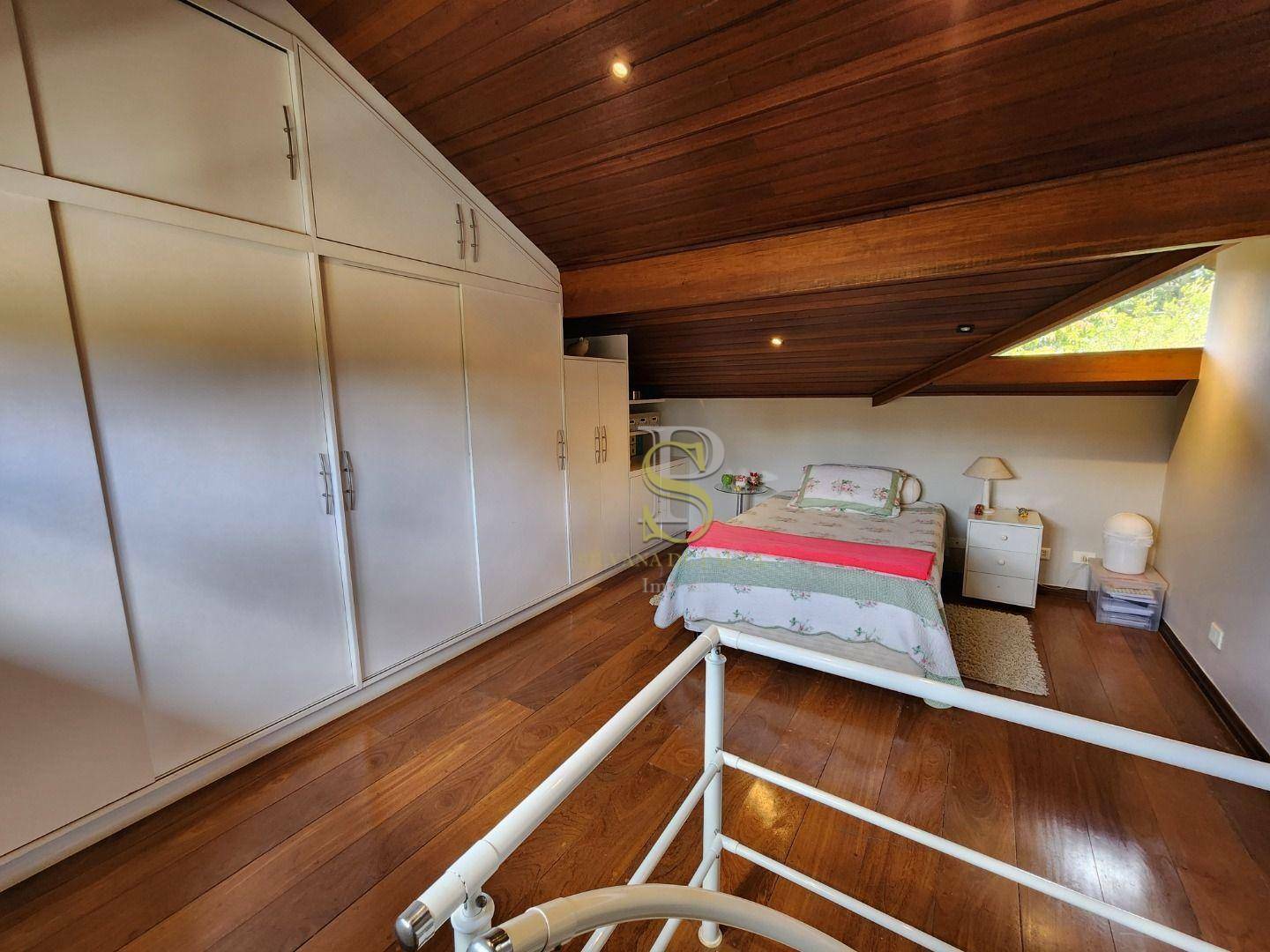 Casa de Condomínio à venda com 6 quartos, 850m² - Foto 25