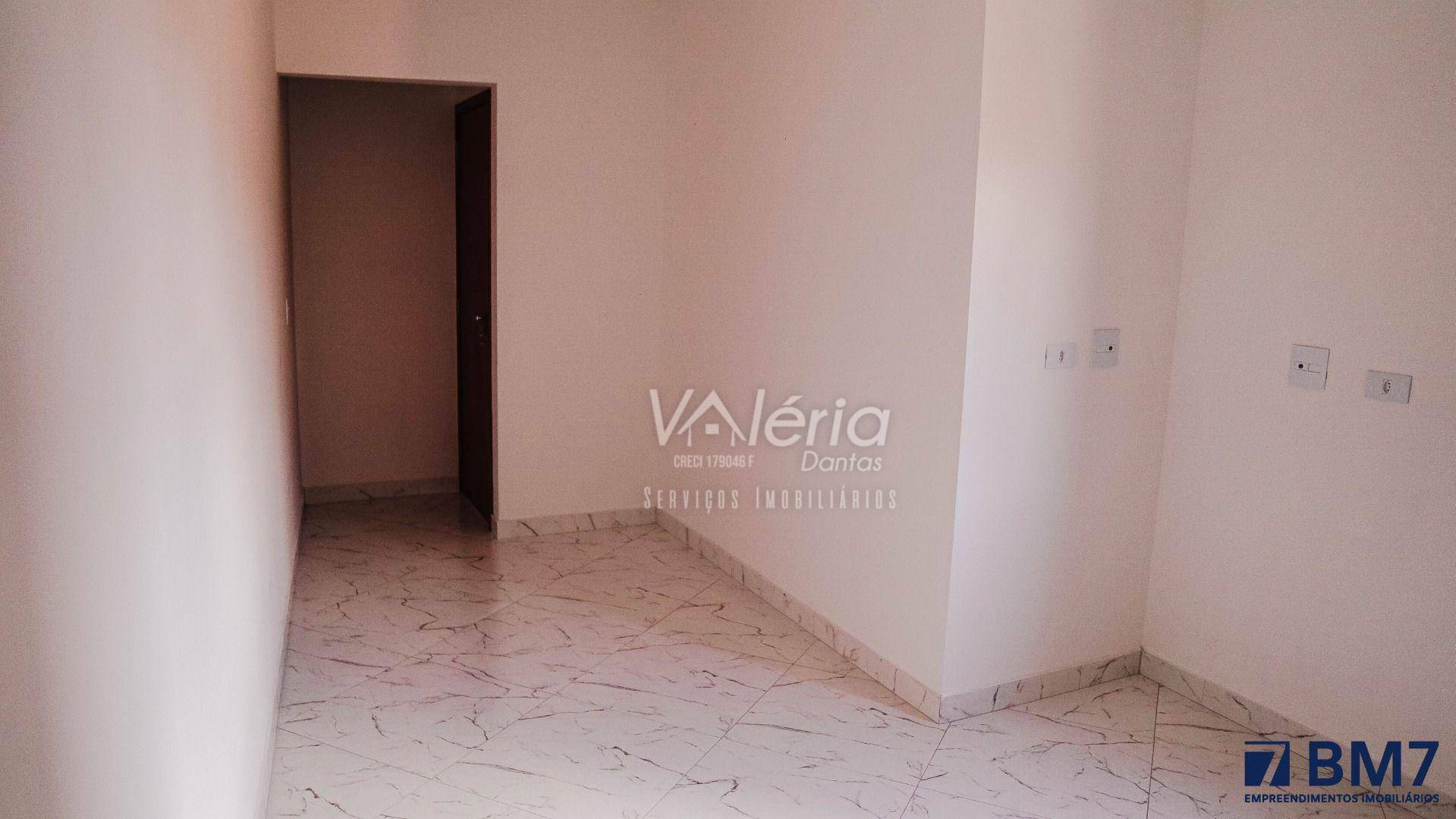 Apartamento à venda com 2 quartos, 39m² - Foto 19