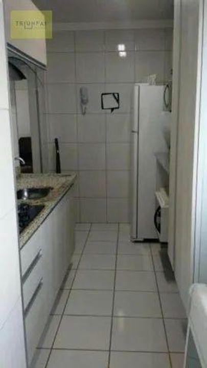 Apartamento à venda com 2 quartos, 52m² - Foto 6