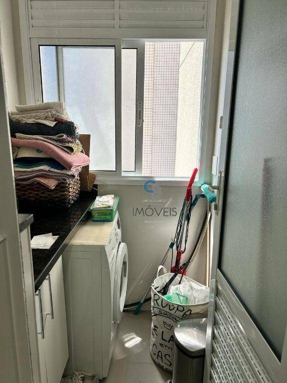 Apartamento à venda com 2 quartos, 56m² - Foto 22