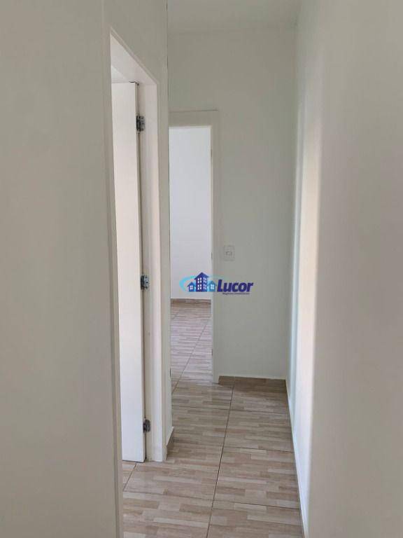 Apartamento à venda com 2 quartos, 46m² - Foto 3