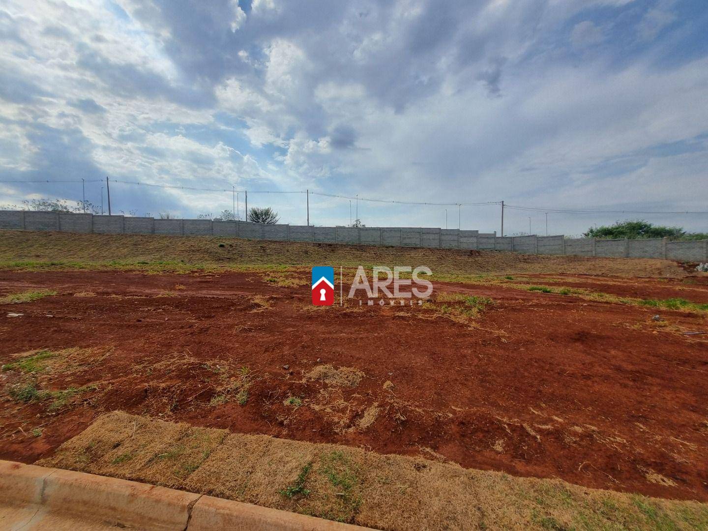 Loteamento e Condomínio, 745 m² - Foto 3