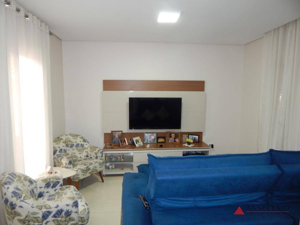Casa à venda e aluguel com 2 quartos, 150m² - Foto 4