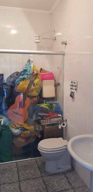 Sobrado à venda com 3 quartos, 216m² - Foto 25