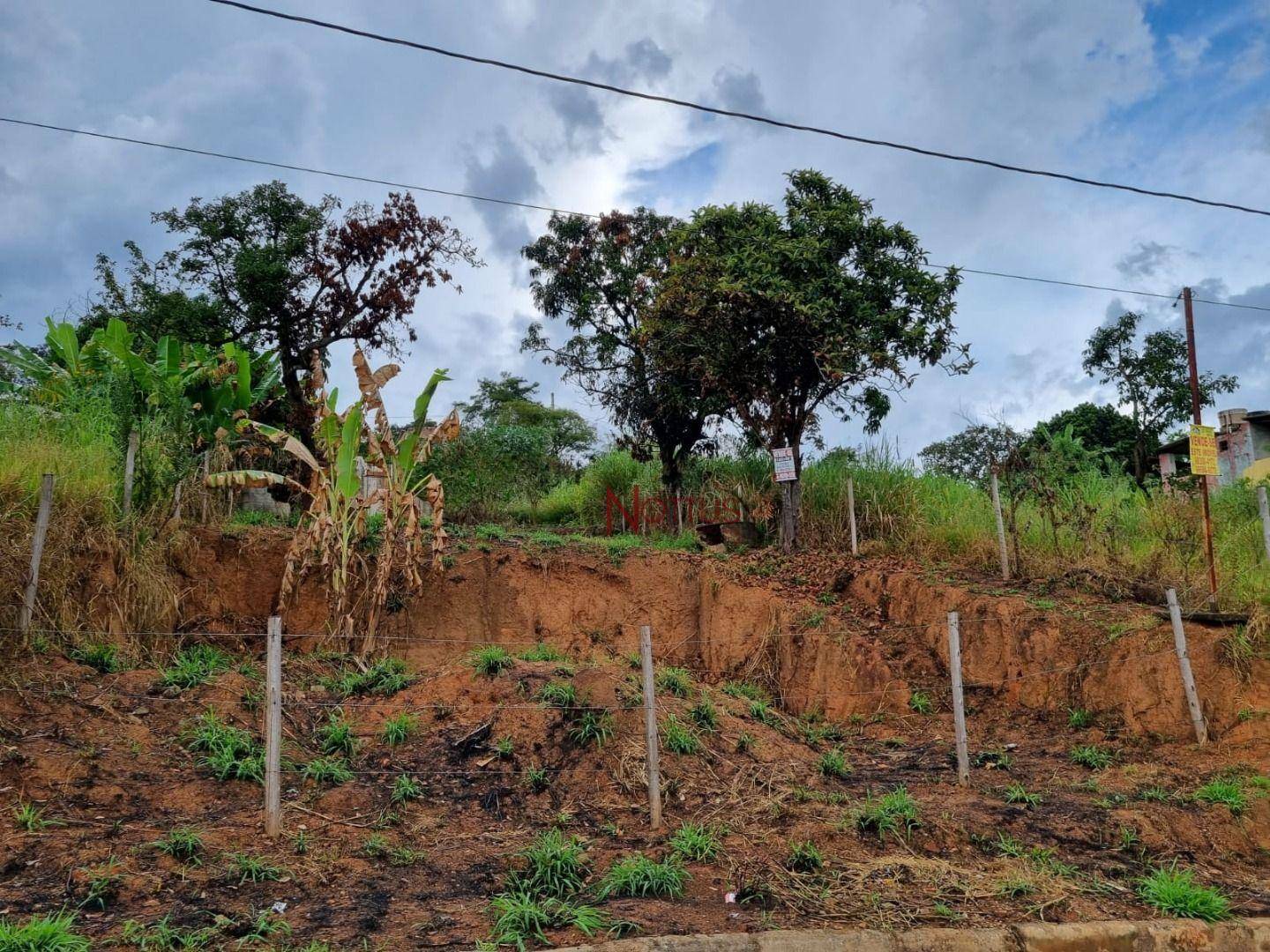 Terreno à venda, 360M2 - Foto 1