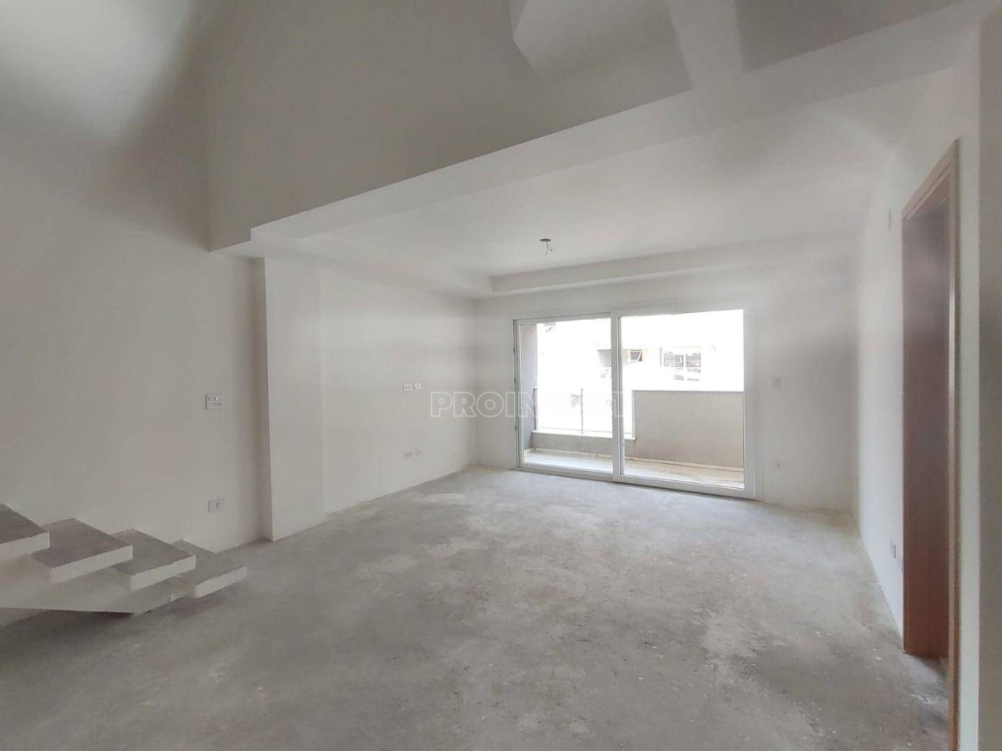 Apartamento à venda com 2 quartos, 115m² - Foto 1