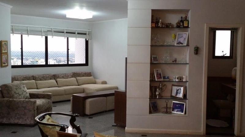 Apartamento à venda com 3 quartos, 230m² - Foto 28