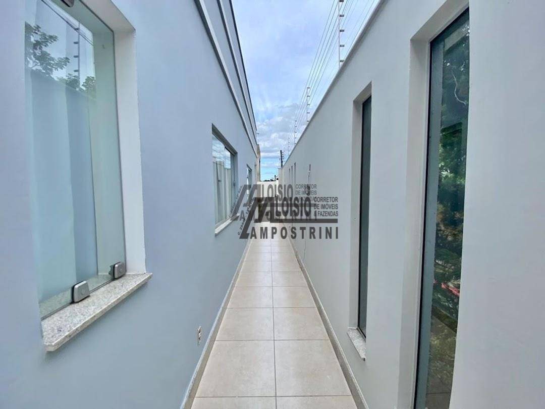 Casa à venda com 3 quartos, 200m² - Foto 8