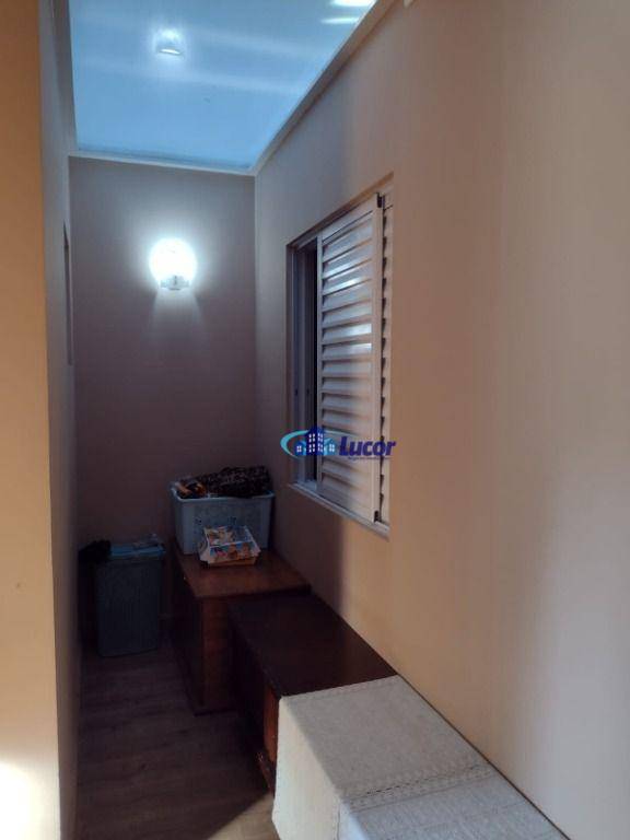 Sobrado à venda com 3 quartos, 150m² - Foto 17