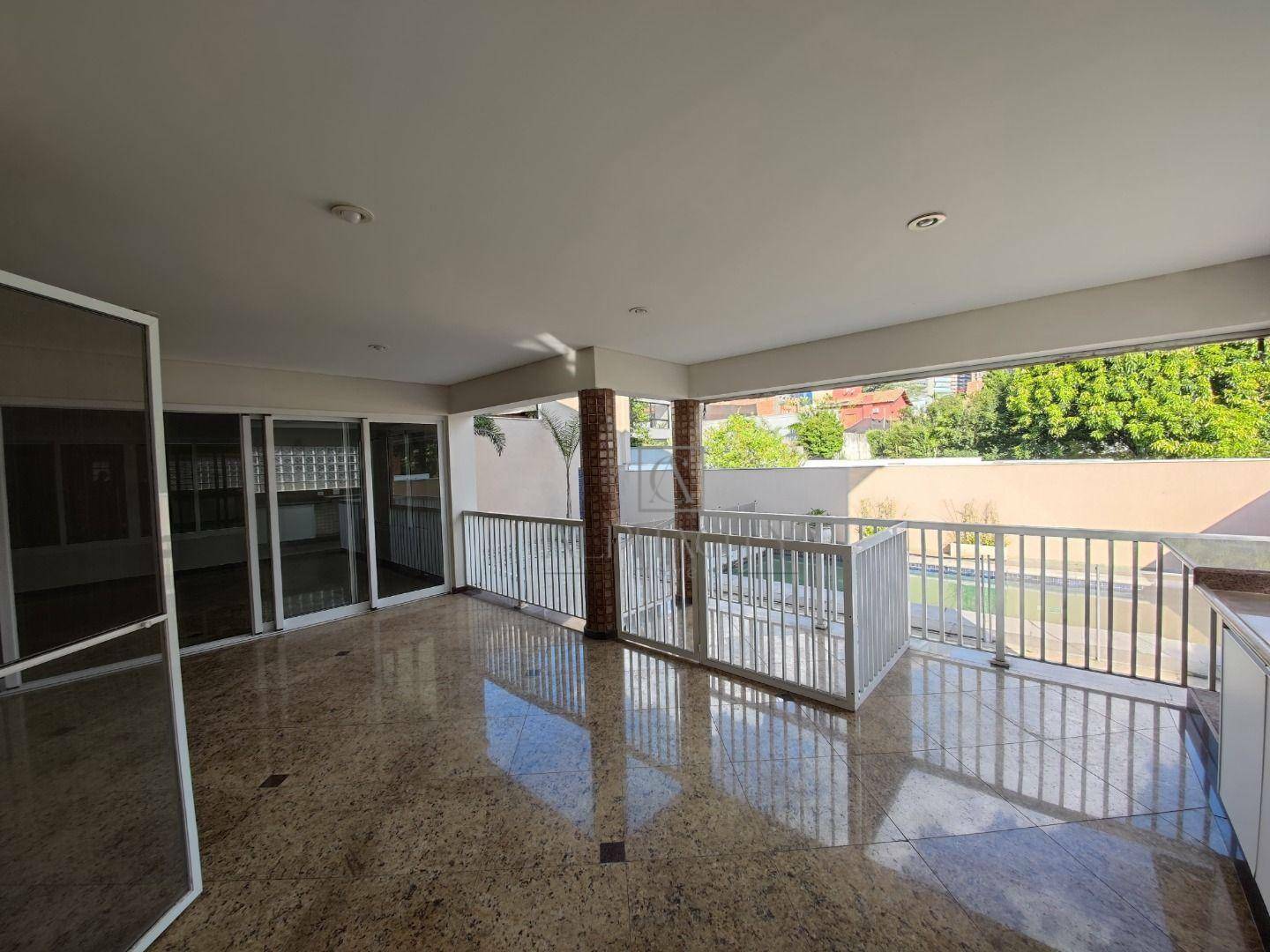 Casa de Condomínio para alugar com 4 quartos, 530m² - Foto 25