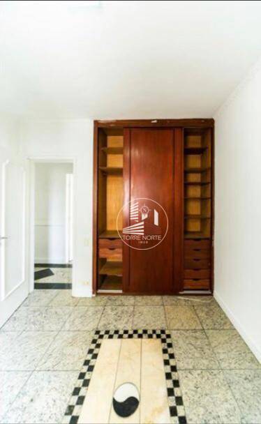 Apartamento à venda com 3 quartos, 90m² - Foto 2