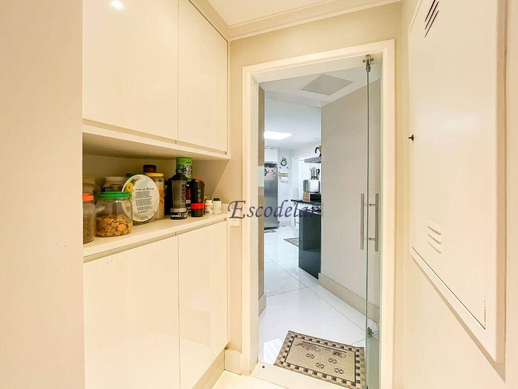 Apartamento à venda com 4 quartos, 182m² - Foto 28