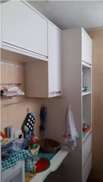 Apartamento à venda com 1 quarto, 64m² - Foto 6