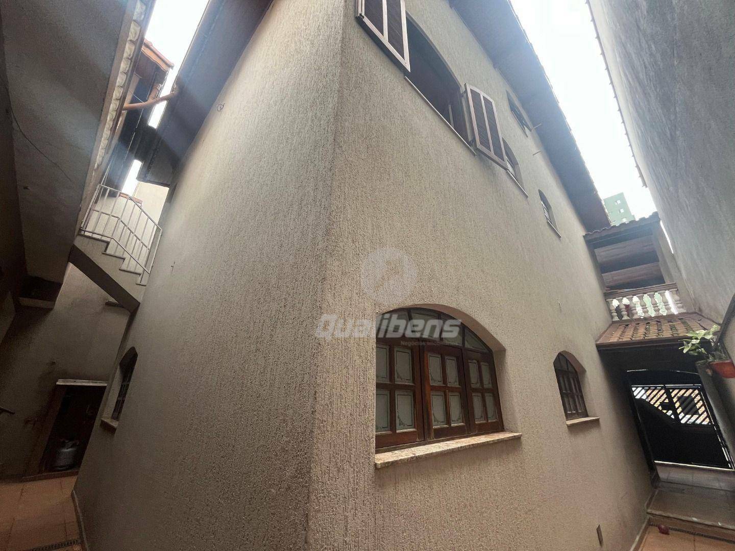 Sobrado para alugar com 3 quartos, 323m² - Foto 22