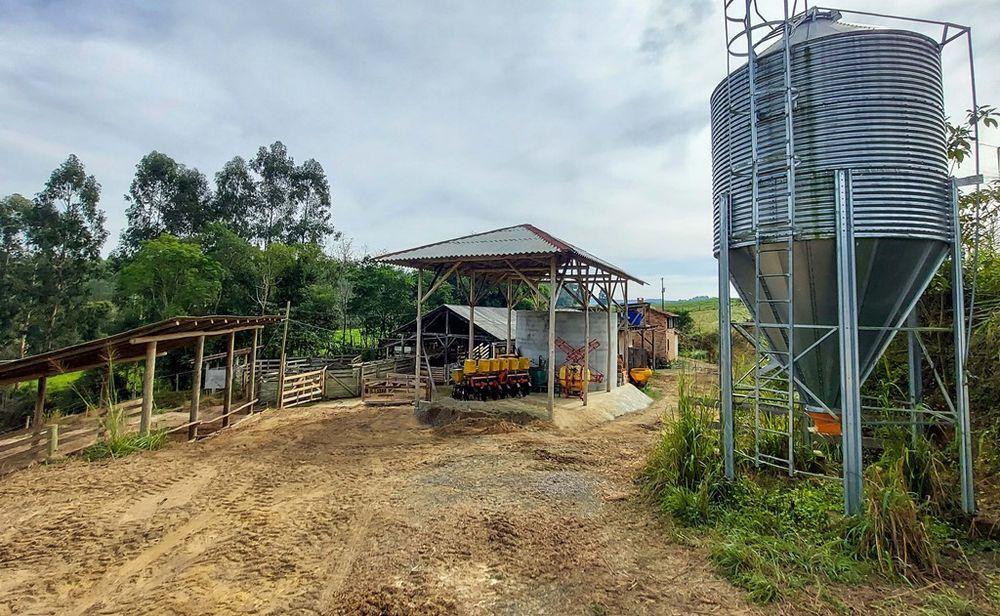 Fazenda à venda com 3 quartos, 205000m² - Foto 12