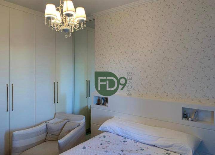 Apartamento à venda com 3 quartos, 165m² - Foto 6