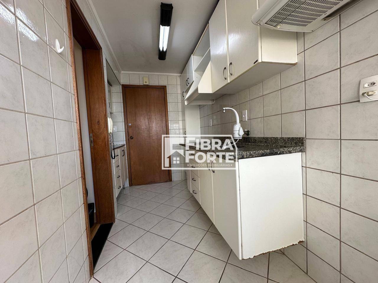 Apartamento à venda com 3 quartos, 70m² - Foto 14