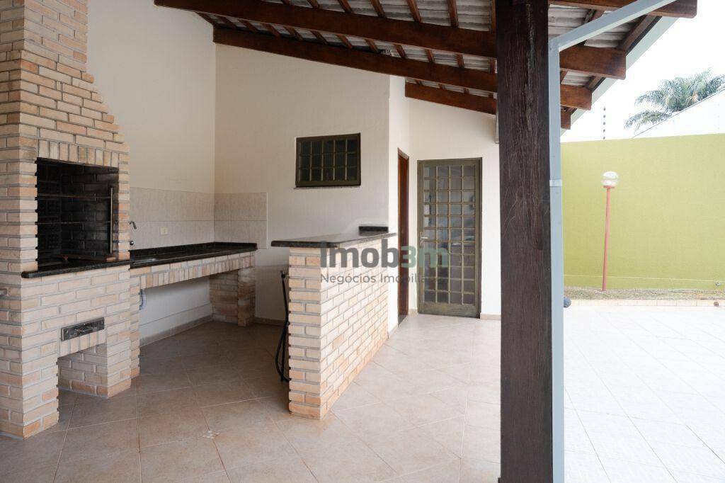 Casa à venda com 3 quartos, 250m² - Foto 19