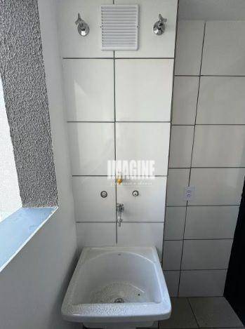 Apartamento à venda com 2 quartos, 42m² - Foto 18