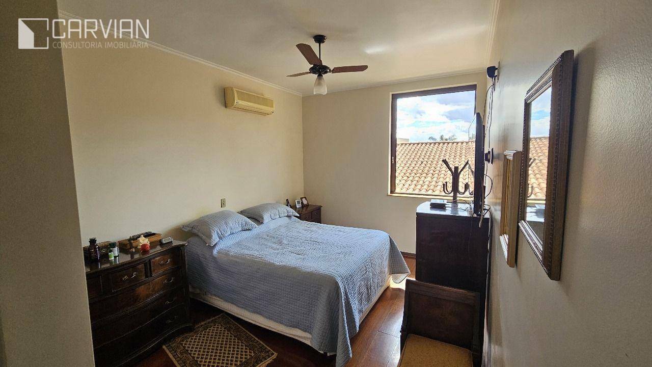 Sobrado à venda com 3 quartos, 295m² - Foto 15