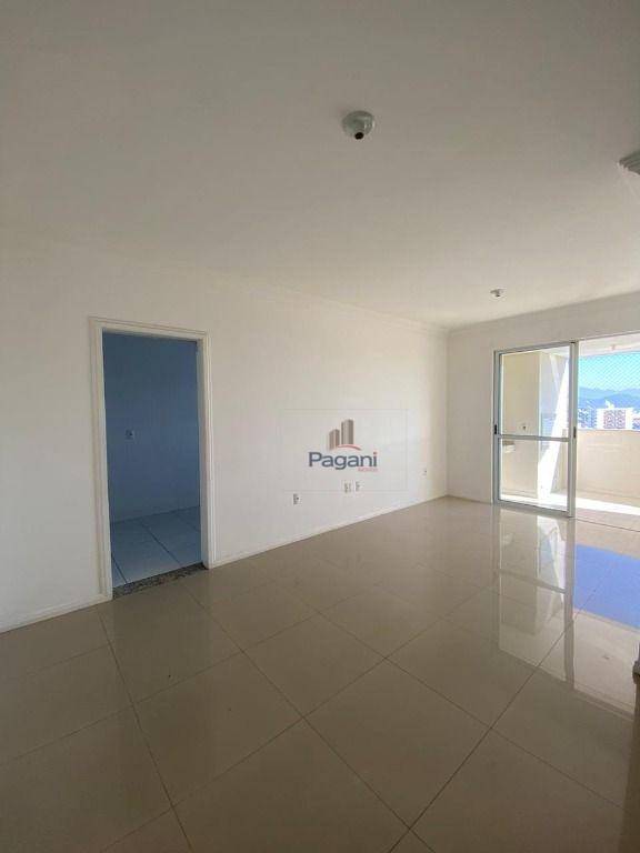 Apartamento à venda com 2 quartos, 83m² - Foto 26