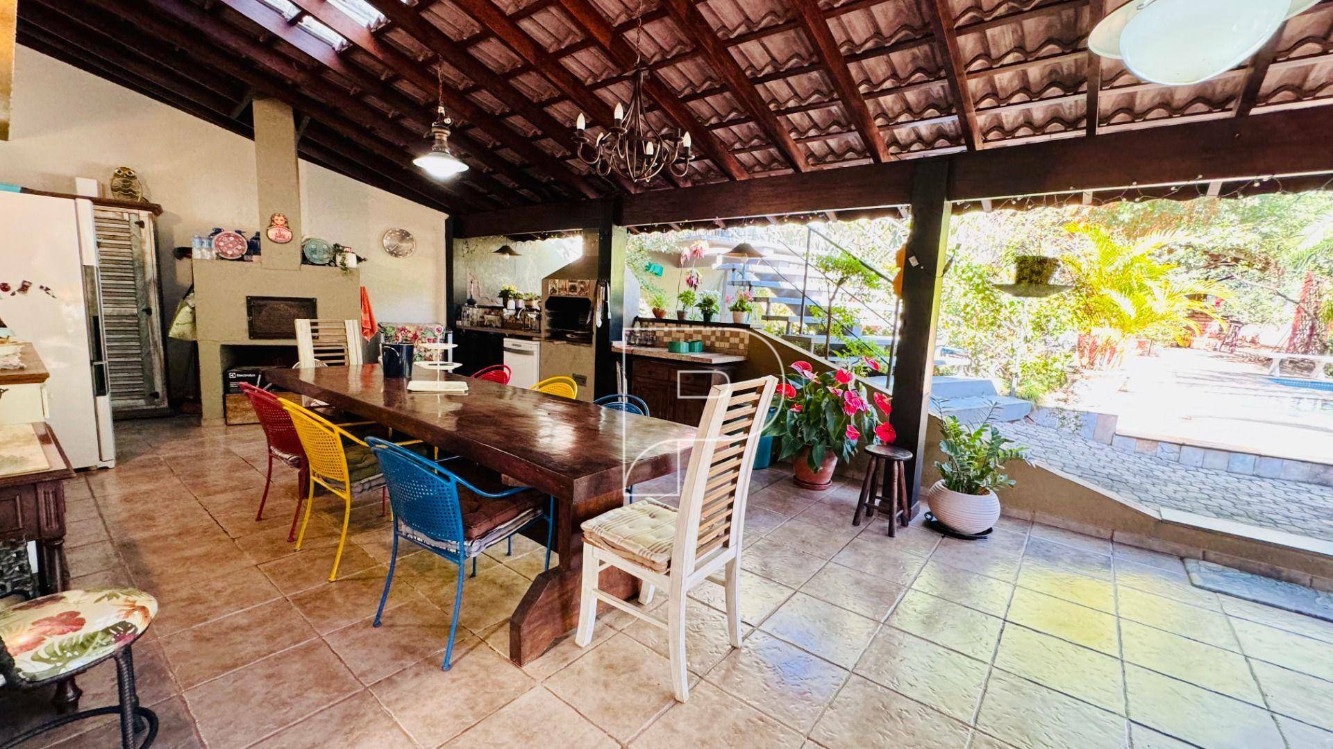 Casa de Condomínio à venda com 4 quartos, 395m² - Foto 26