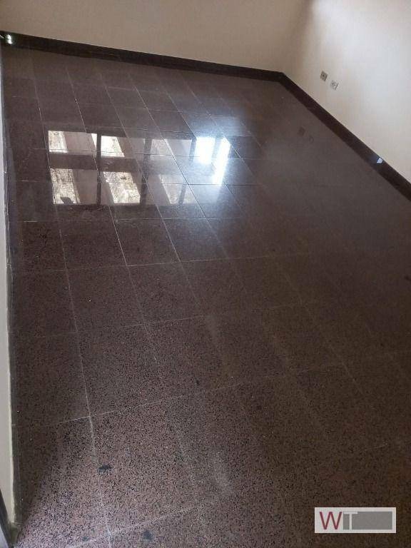 Casa para alugar com 2 quartos, 100m² - Foto 7