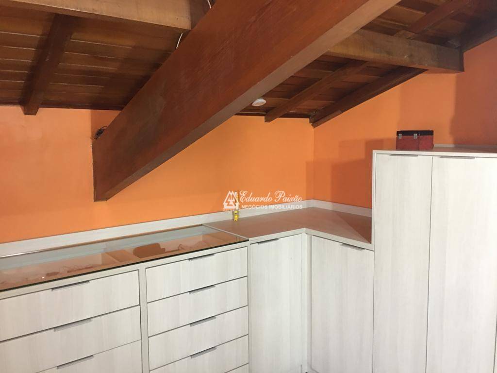 Casa à venda com 3 quartos, 223m² - Foto 20