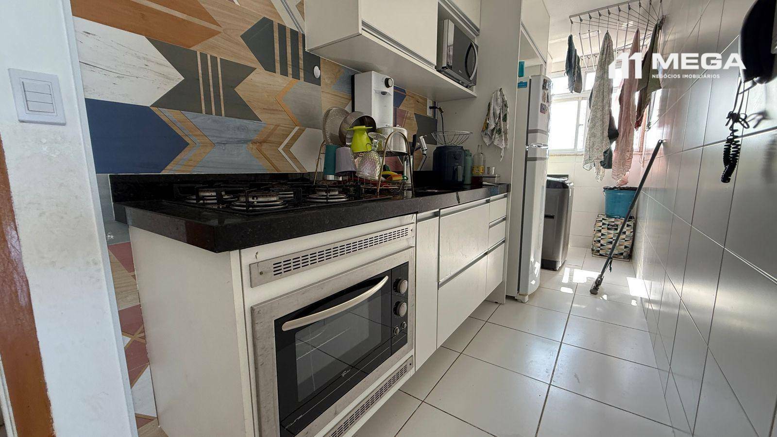 Apartamento à venda com 2 quartos, 71m² - Foto 10