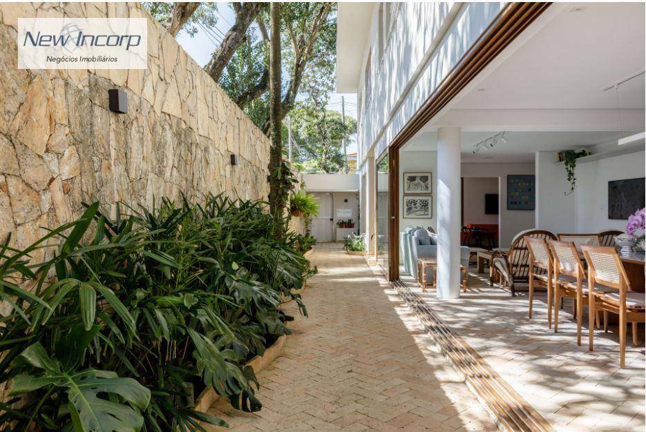 Casa à venda com 3 quartos, 427m² - Foto 2