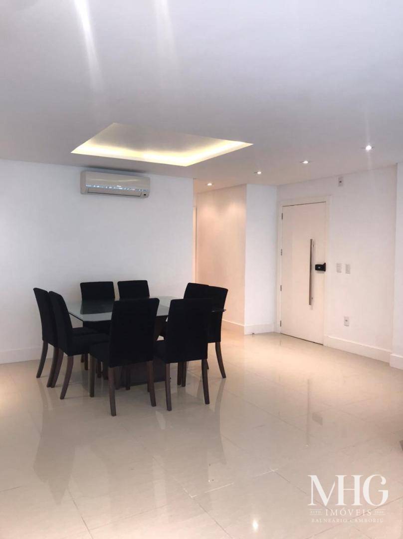 Apartamento à venda com 3 quartos, 145m² - Foto 22