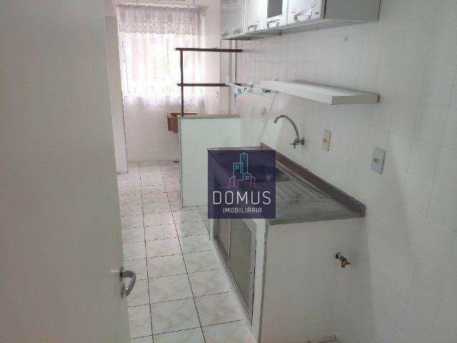 Apartamento à venda com 2 quartos, 70m² - Foto 5