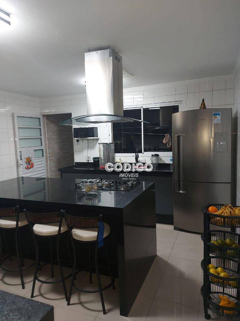 Sobrado à venda com 3 quartos, 112m² - Foto 4