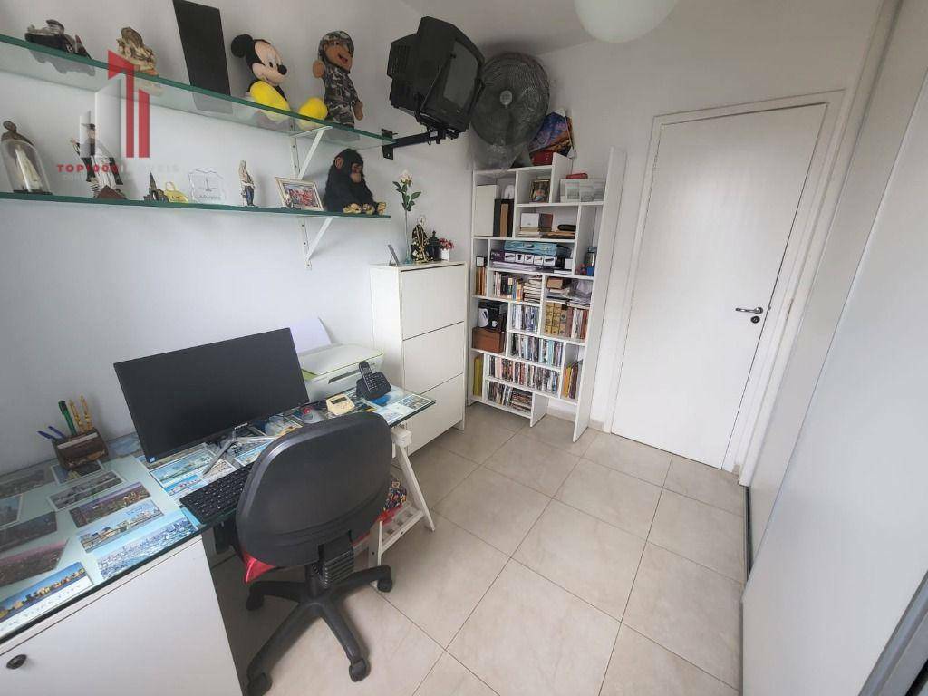 Apartamento à venda com 2 quartos, 62m² - Foto 14