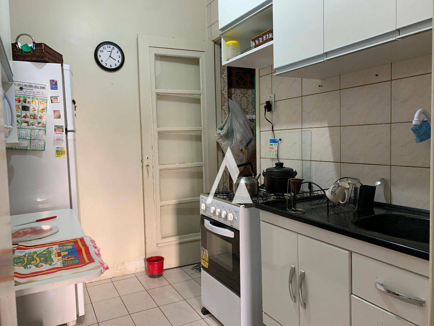 Apartamento à venda com 1 quarto, 38m² - Foto 13