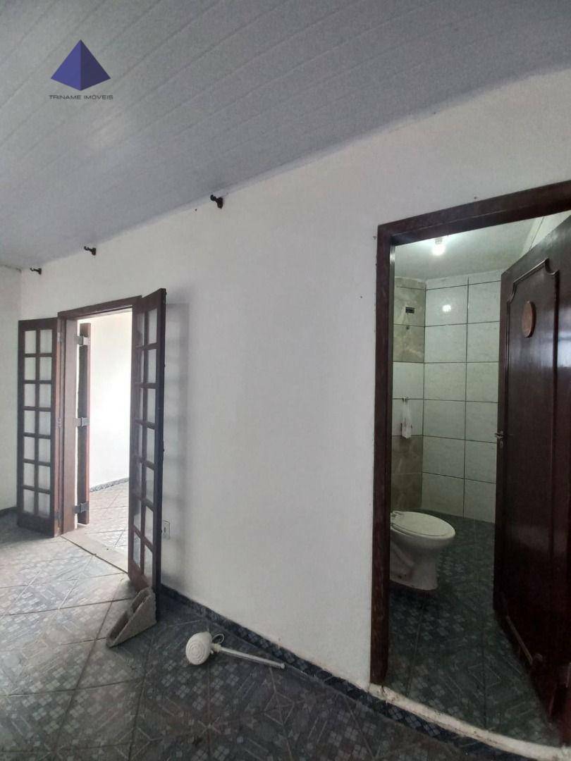 Sobrado à venda com 5 quartos, 162m² - Foto 2