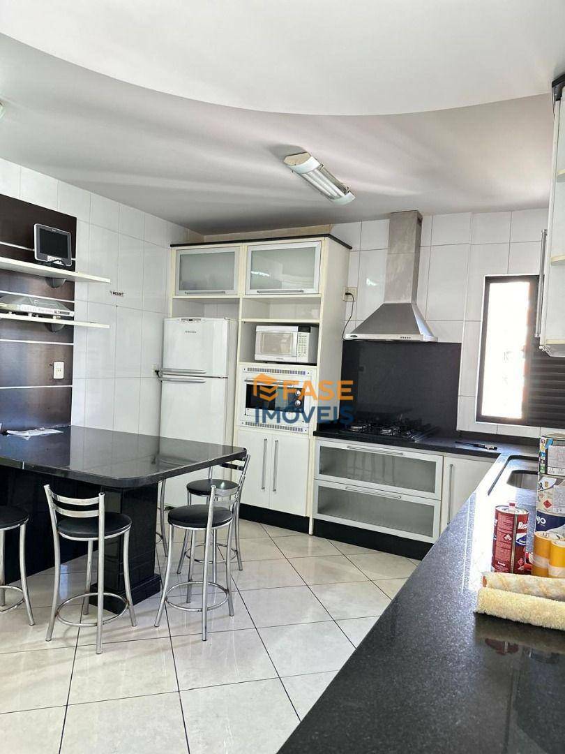 Apartamento à venda com 3 quartos, 155m² - Foto 5