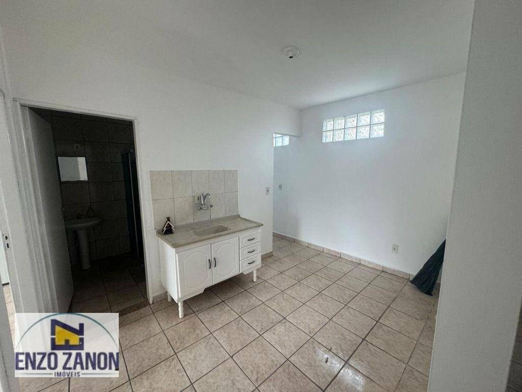 Apartamento para alugar com 2 quartos, 70m² - Foto 16