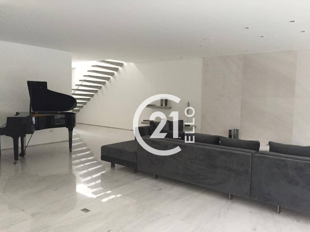 Casa à venda com 4 quartos, 458m² - Foto 1