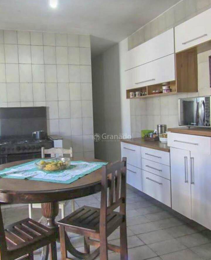 Casa à venda com 3 quartos, 134m² - Foto 10