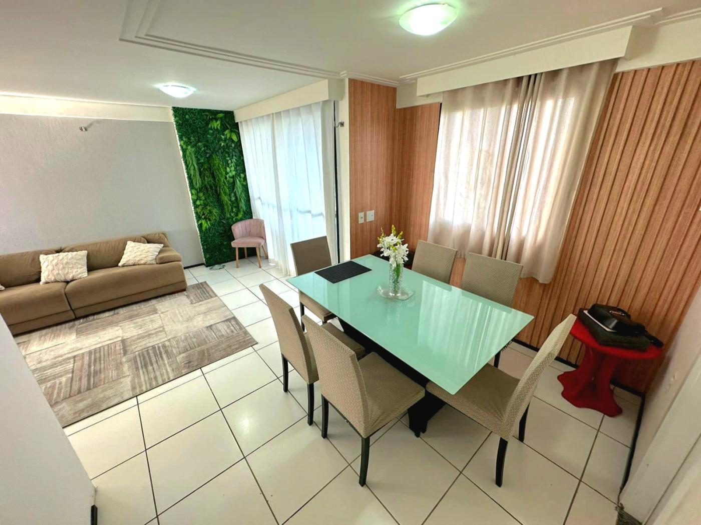 Apartamento à venda com 2 quartos, 73m² - Foto 2