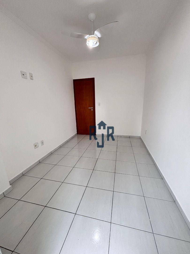 Apartamento à venda com 2 quartos, 80m² - Foto 32