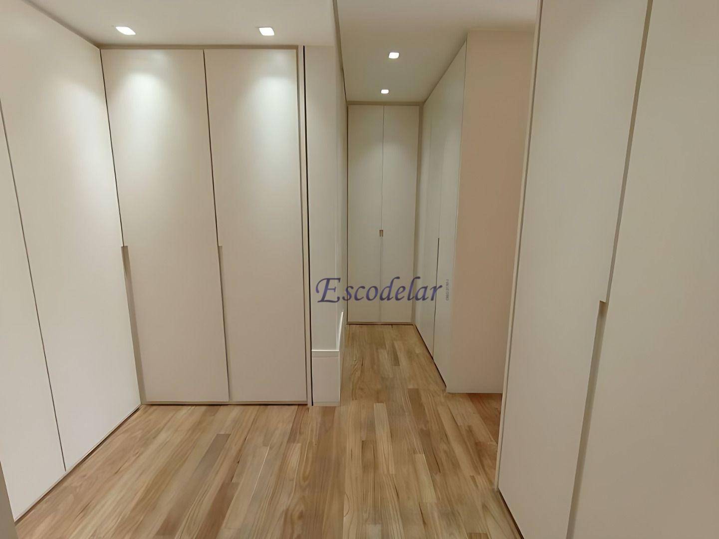 Apartamento à venda com 4 quartos, 288m² - Foto 17