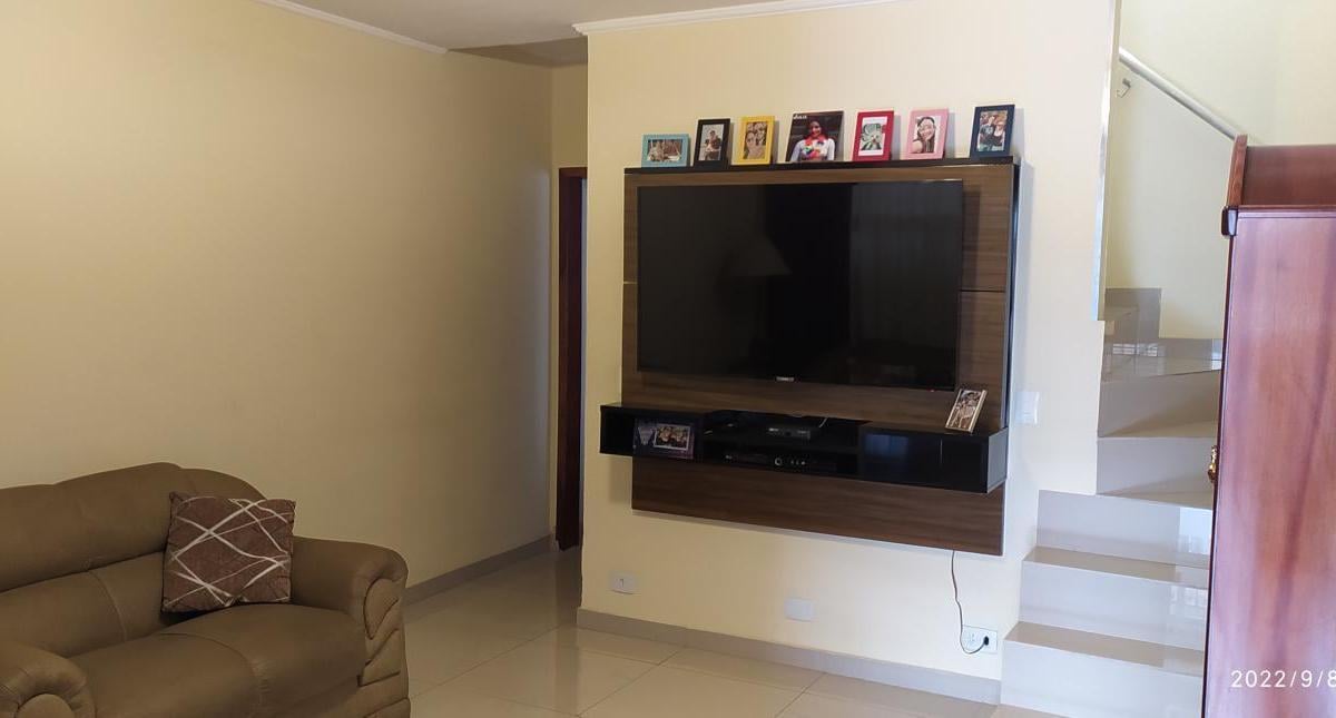 Sobrado à venda com 4 quartos, 224m² - Foto 2